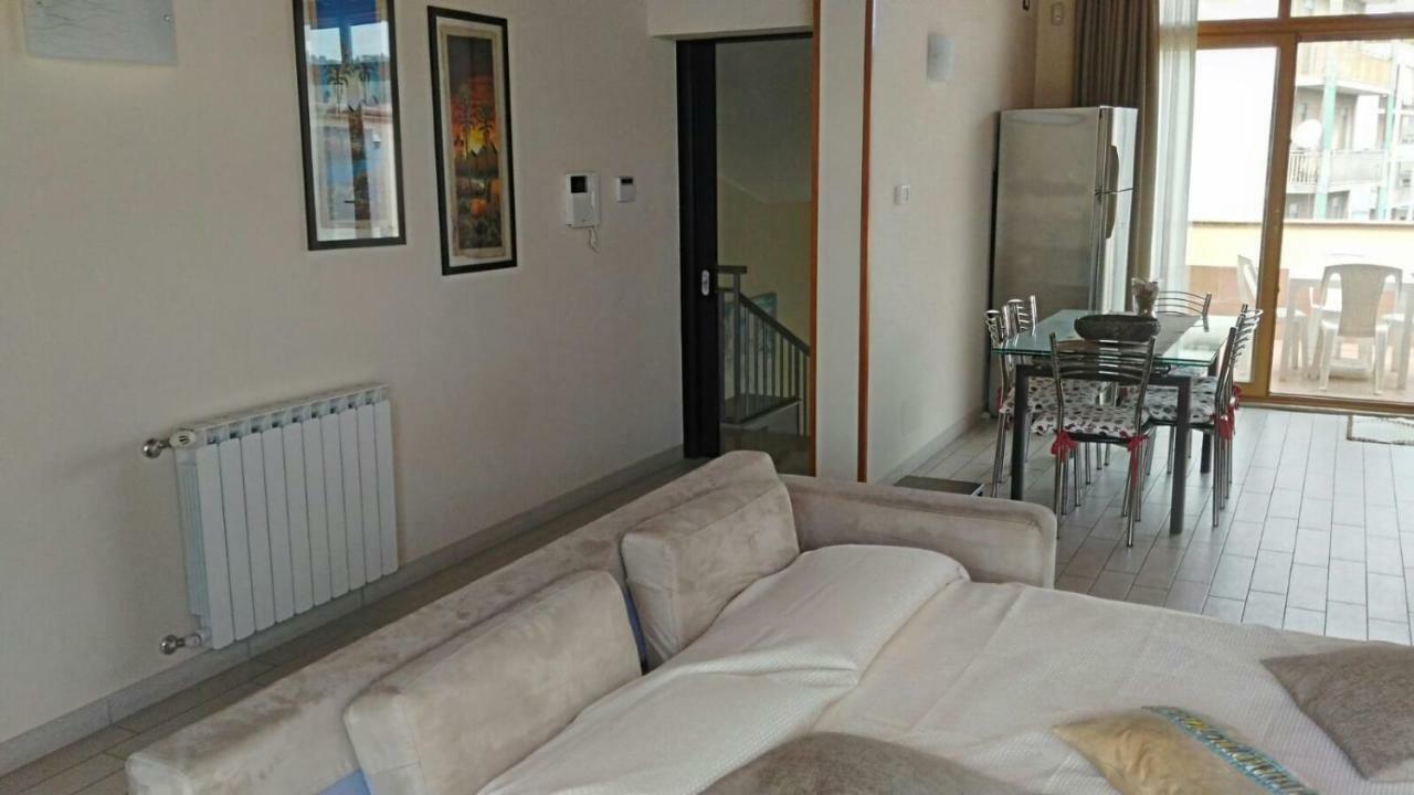 Appartamento A Due Passi Da Tutto Catania Esterno foto